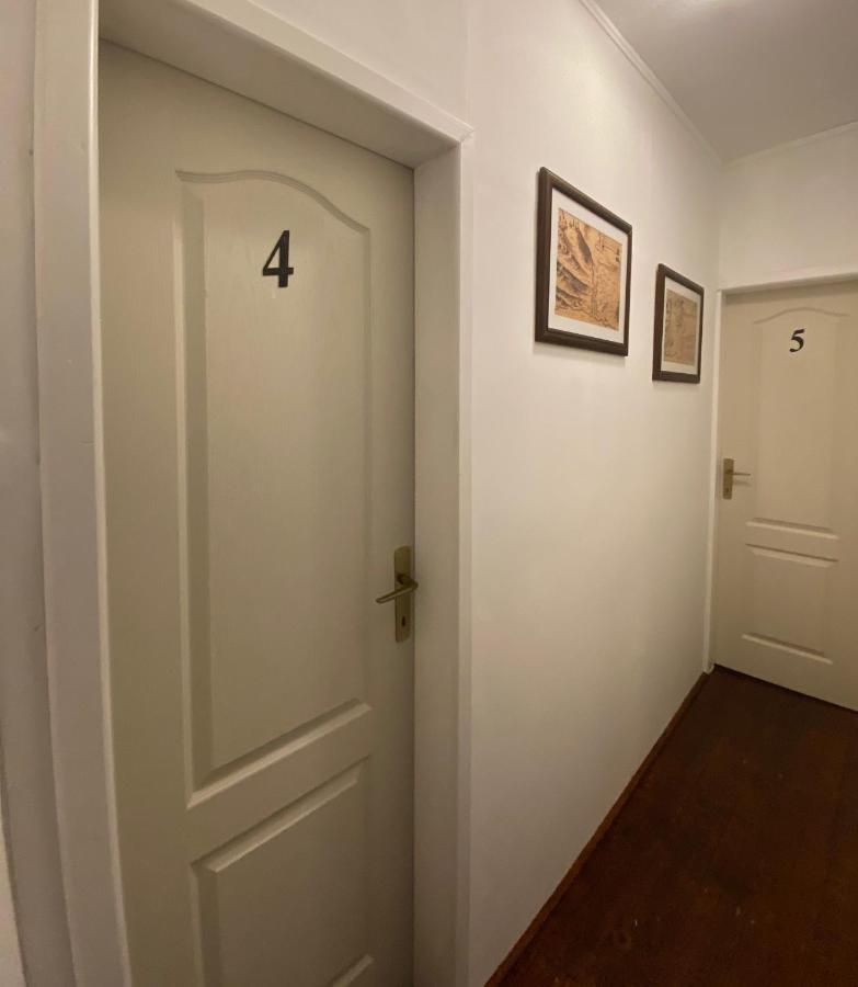 Viktor Rooms Cattaro Esterno foto