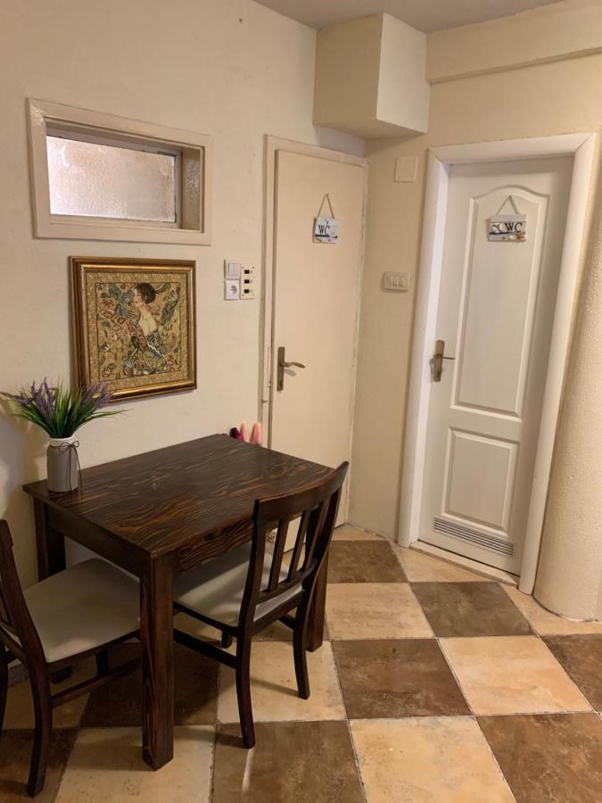 Viktor Rooms Cattaro Esterno foto